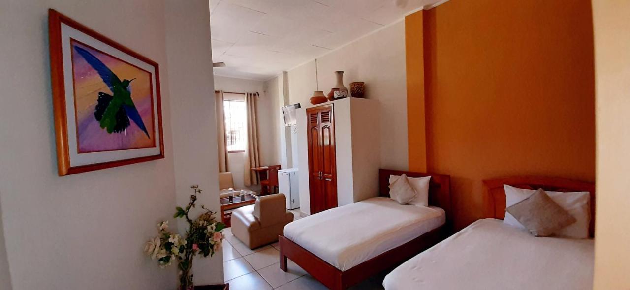 Hostal Huayruro Iquitos Eksteriør bilde