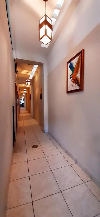 Hostal Huayruro Iquitos Eksteriør bilde